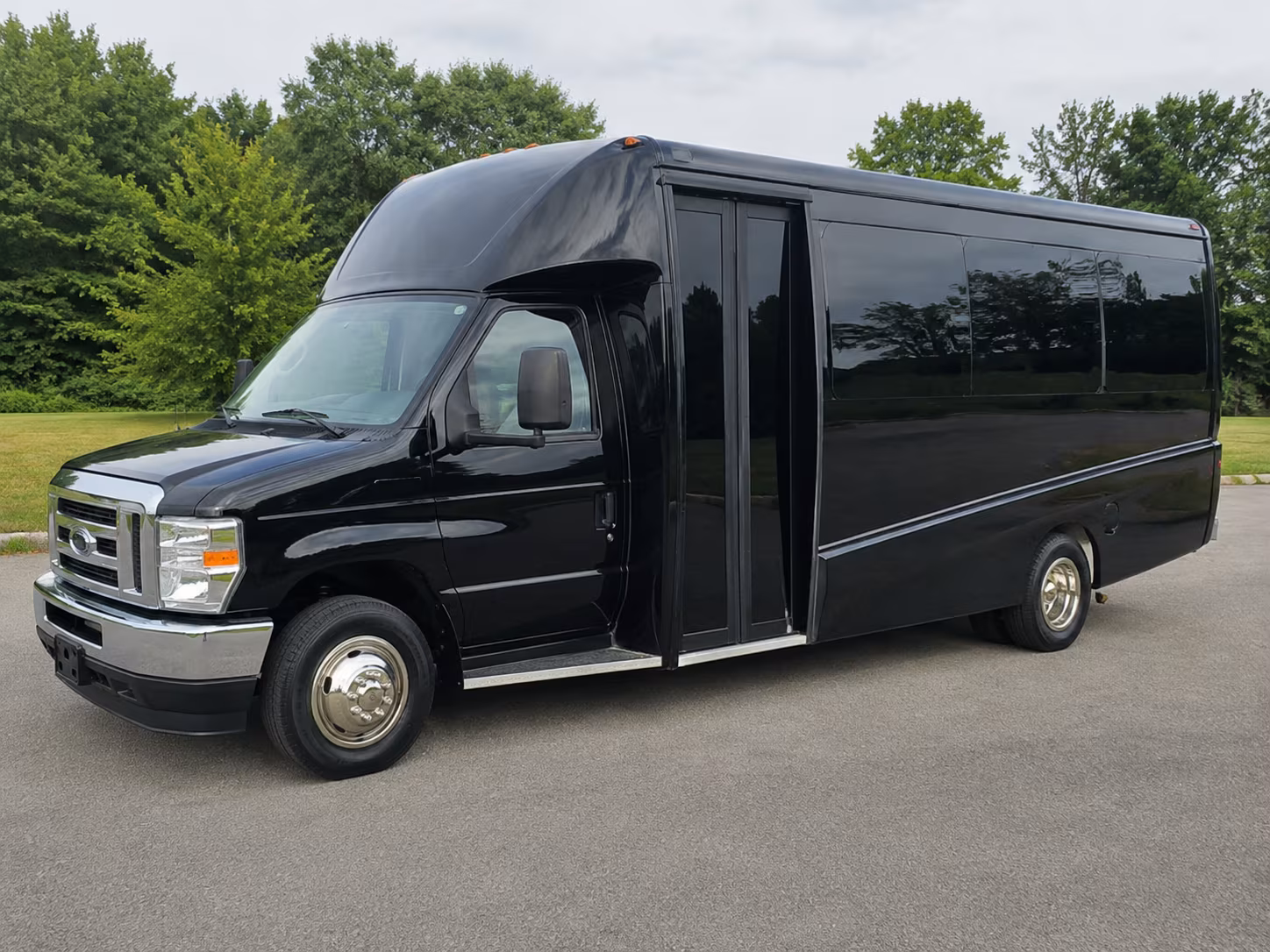 elizabeth government military transportation