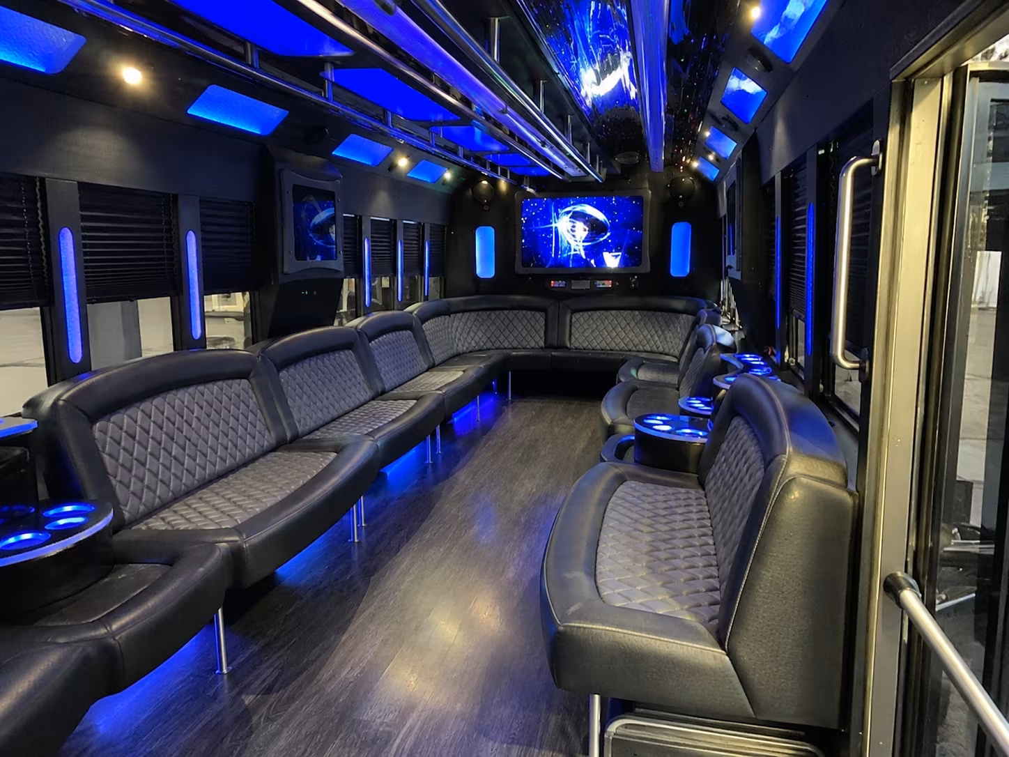 hillsborough 28 passenger party bus interior
