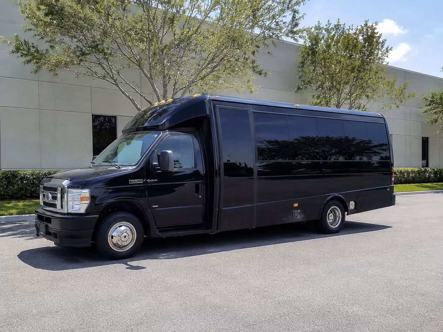 newark wine tour transportation