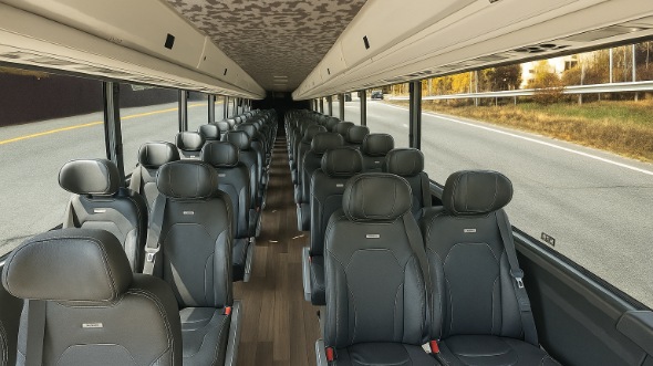 newark 28 passenger minibus